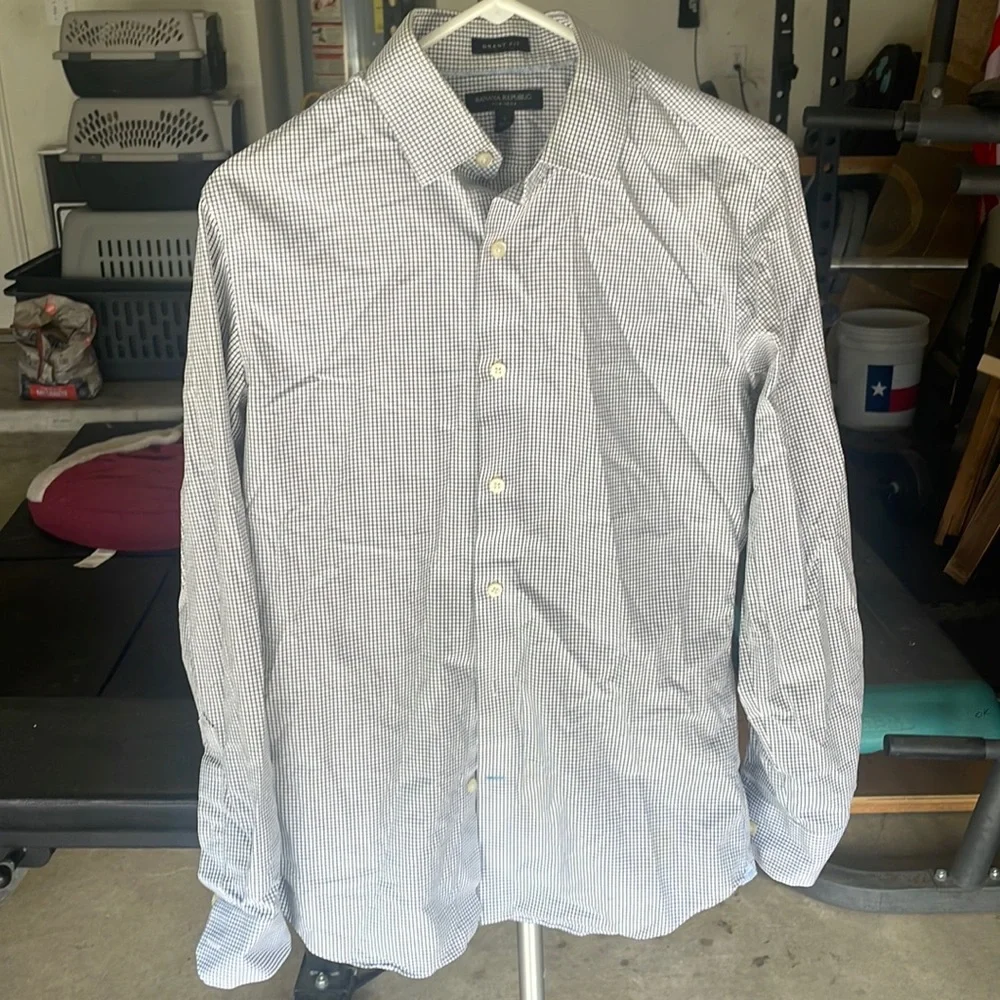 Button Up - Picture 1 of 3